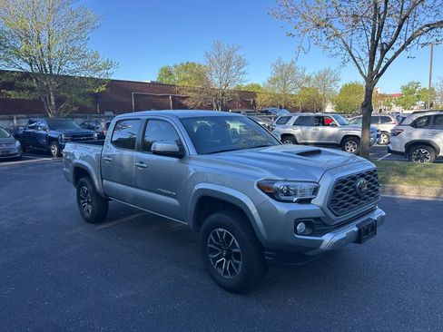 Used 2023 Toyota Tacoma TRD Sport w/ Advanced Technology Package AWD/4WD image 1