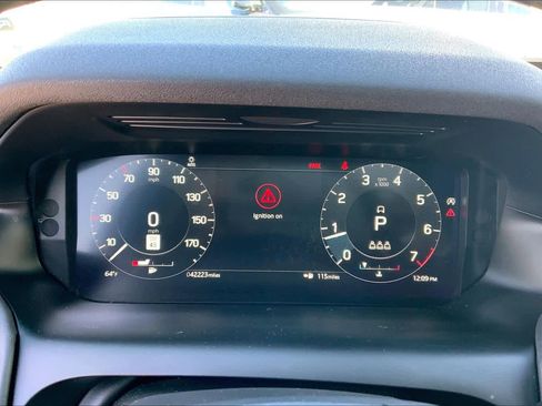 Used 2022 Land Rover Discovery Sport SE R-Dynamic image 25