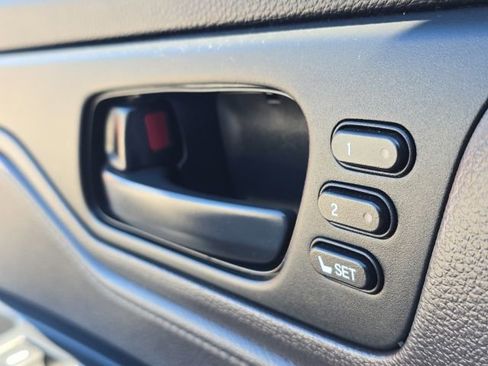 Used 2018 Honda Odyssey EX-L image 24