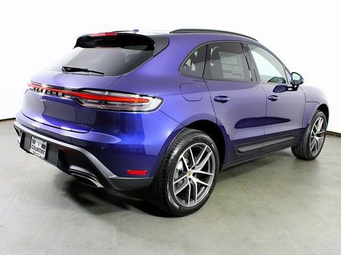 New 2026 Porsche Macan image 7