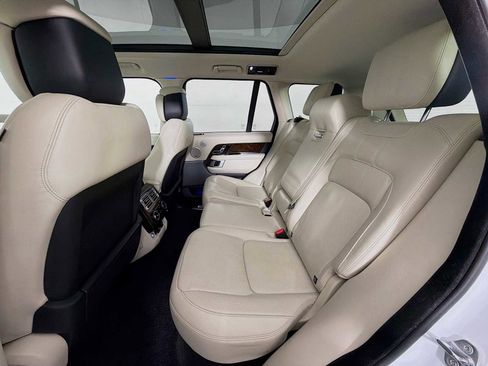 Used 2021 Land Rover Range Rover P525 Westminster Edition image 21