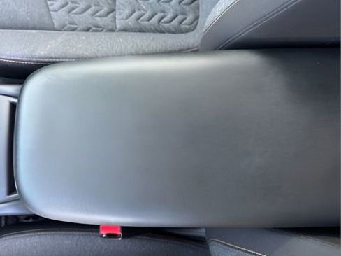Used 2024 Chevrolet Equinox LT FWD image 25