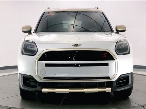 Certified 2025 MINI Cooper Countryman S w/ Comfort Package Max image 2