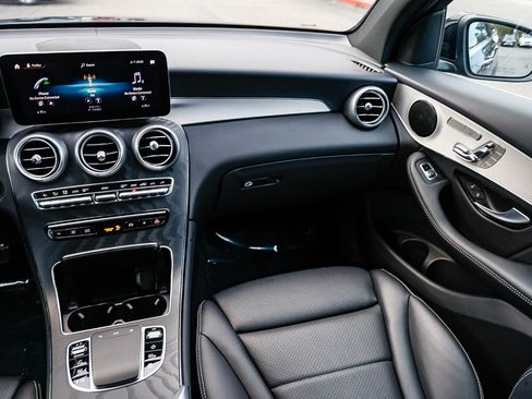 Certified 2022 Mercedes-Benz GLC 300 4MATIC image 15