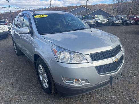 Used 2012 Chevrolet Traverse LT image 6