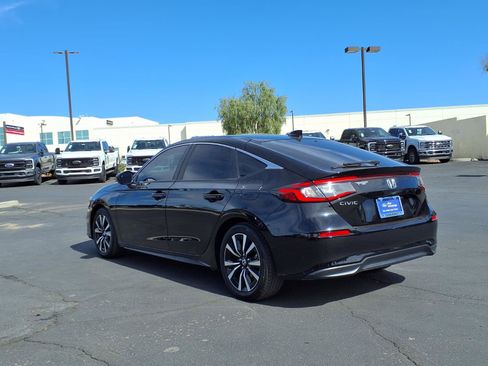 Used 2024 Honda Civic EX-L image 4