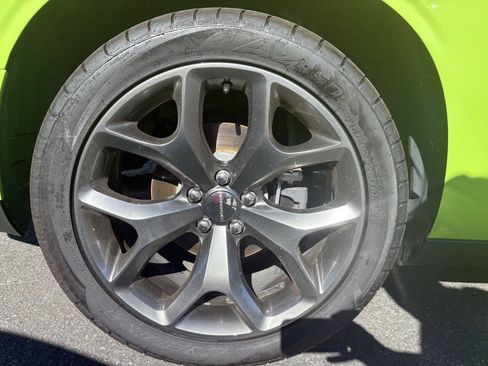 Used 2015 Dodge Challenger R/T Plus RWD image 34