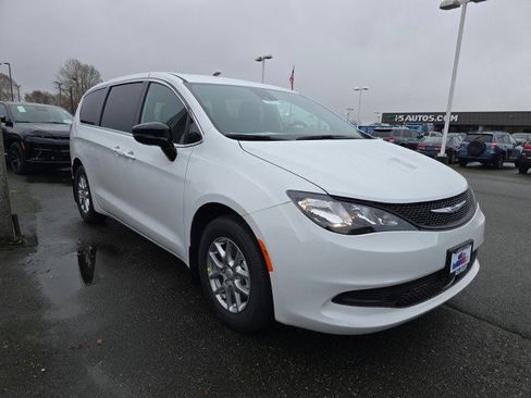 New 2026 Chrysler Voyager LX image 1