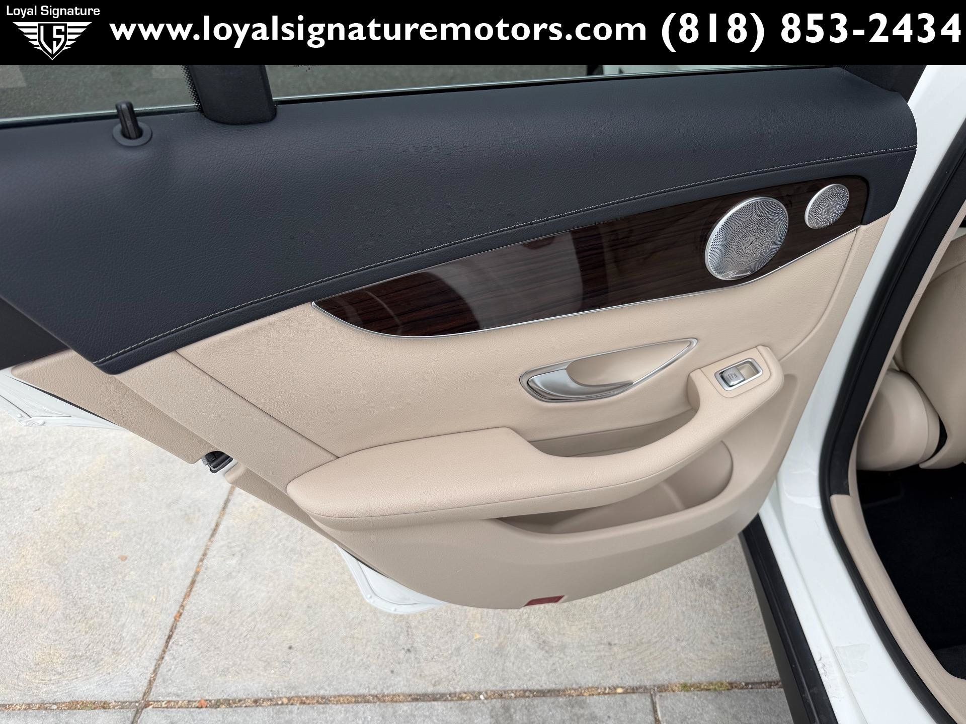 Used 2019 Mercedes-Benz GLC 350e 4MATIC image 15