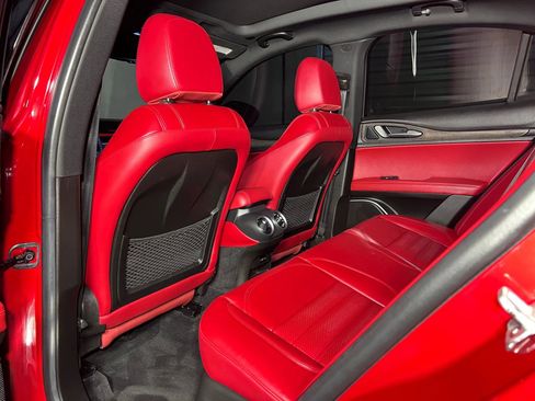Used 2018 Alfa Romeo Stelvio Ti Sport image 37