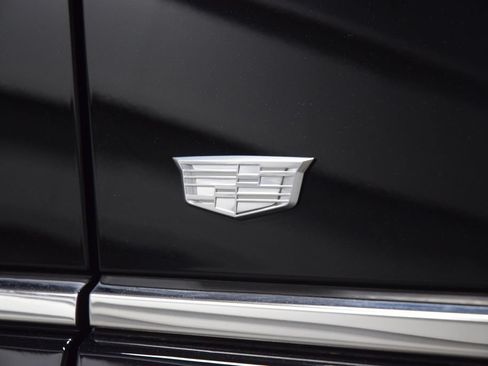 Used 2024 Cadillac Escalade ESV Premium Luxury Platinum AWD/4WD image 19
