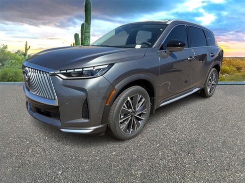 New 2026 INFINITI QX60 Luxe w/ Family Package image 8