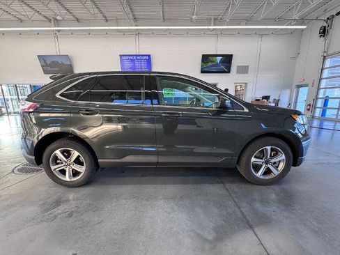 Certified 2024 Ford Edge SEL w/ Convenience Package AWD/4WD image 4