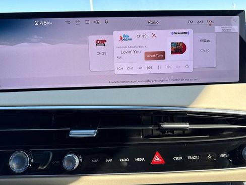 New 2026 Genesis GV70 2.5T Advanced AWD/4WD image 16