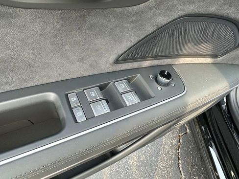 New 2025 Audi A8 L 3.0T image 13