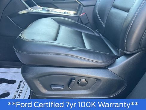 Used 2023 Ford Explorer XLT w/ Equipment Group 202A AWD/4WD image 6