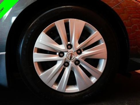Certified 2023 Nissan Sentra S FWD image 86