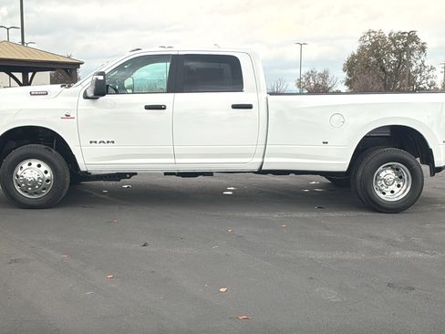 New 2026 RAM 3500 Big Horn AWD/4WD image 6