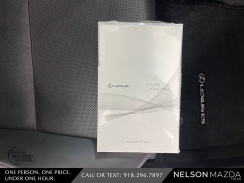 Used 2021 Lexus ES 300h w/ Premium Package image 47