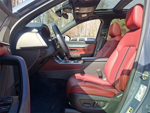 Used 2025 MAZDA CX-70 3.3 Turbo w/ Premium Plus Pkg image 13