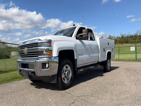Used 2017 Chevrolet Silverado 2500 LT RWD image 7