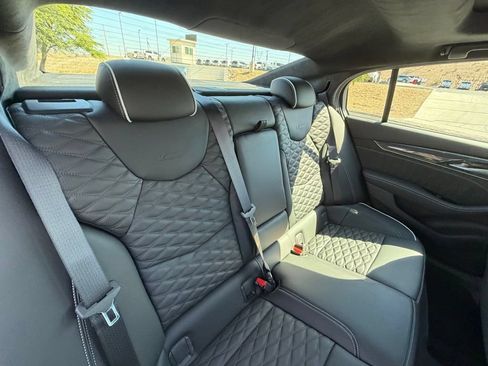 Used 2023 Cadillac CT5 V Blackwing w/ Driver Assist Package RWD image 20