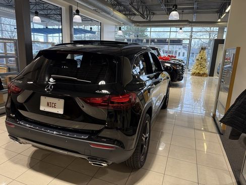 New 2026 Mercedes-Benz GLA 250 4MATIC image 2