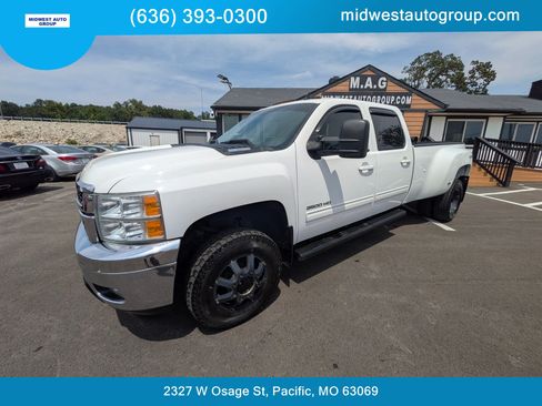 Used 2012 Chevrolet Silverado 3500 LTZ w/ LTZ Plus Package AWD/4WD image 1