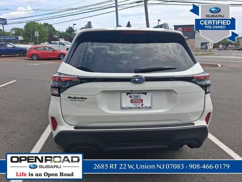Used 2026 Subaru Forester Premium AWD/4WD image 8