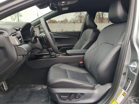 Used 2025 Toyota Camry XSE image 15