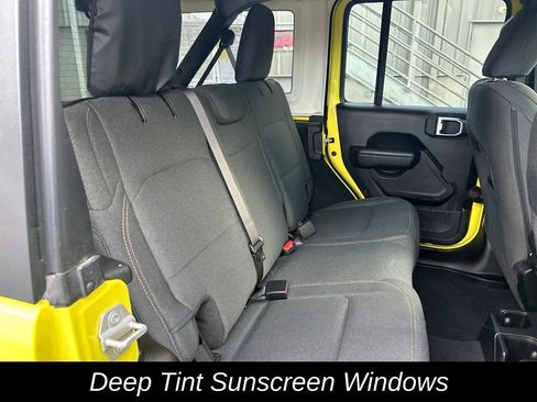 Used 2024 Jeep Wrangler Unlimited Sport AWD/4WD image 39