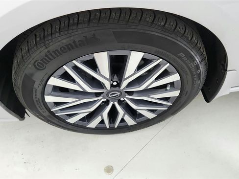Used 2023 Nissan Altima 2.5 SV FWD image 29