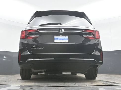 Certified 2025 Honda Odyssey EX-L image 48