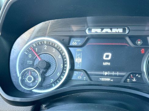 Used 2025 RAM 1500 Laramie image 19