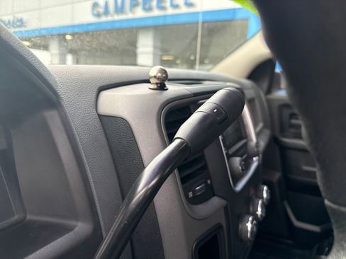 Used 2015 RAM 2500 Tradesman w/ Chrome Appearance Group image 29