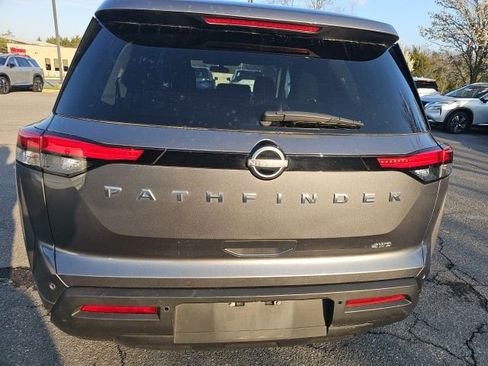 Certified 2024 Nissan Pathfinder S image 5