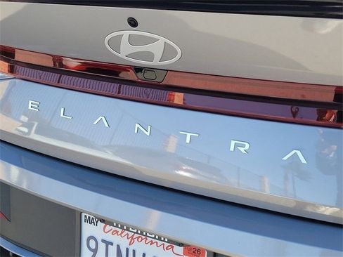 Certified 2025 Hyundai Elantra Sport image 21