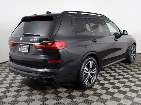 Used 2022 BMW X7 M50i image 14