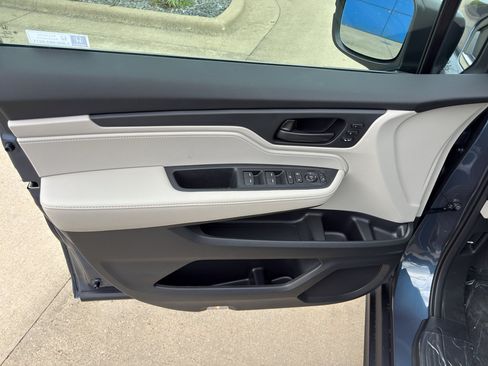 New 2026 Honda Odyssey EX-L image 14