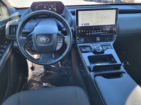 Used 2024 Toyota bZ4X XLE w/ Weather Package image 17