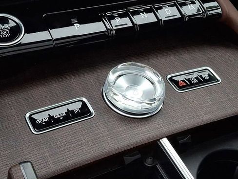 New 2026 Lincoln Navigator Reserve AWD/4WD image 14