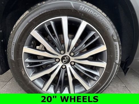 Certified 2023 INFINITI QX60 Sensory AWD/4WD image 9