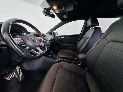 Used 2017 Volkswagen Jetta GLI image 21