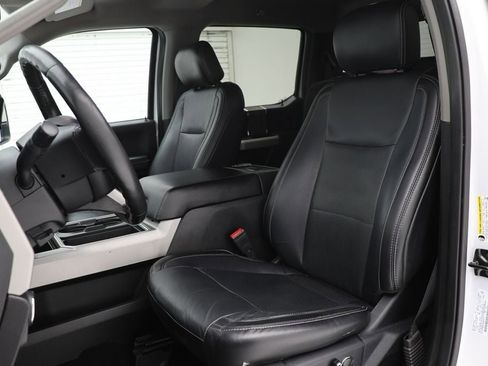 Used 2019 Ford F250 Lariat w/ Lariat Value Package image 20