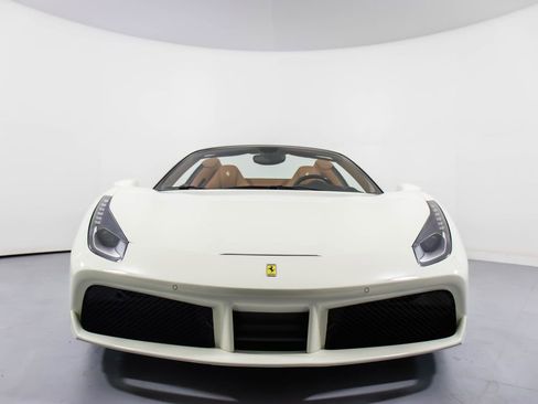 Certified 2019 Ferrari 488 Spider image 11