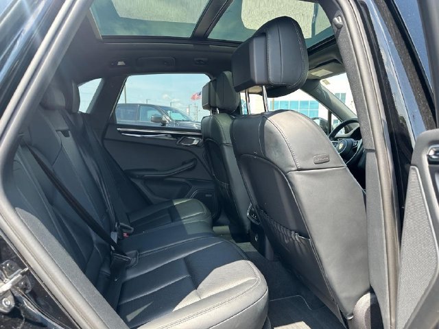 Used 2024 Porsche Macan AWD/4WD image 12