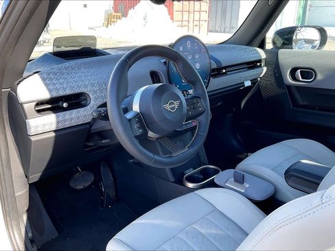 Used 2025 MINI Cooper S image 17