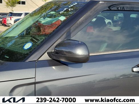 Certified 2024 Kia Soul LX FWD image 6