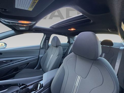 New 2026 Hyundai Elantra SEL Sport Premium image 6