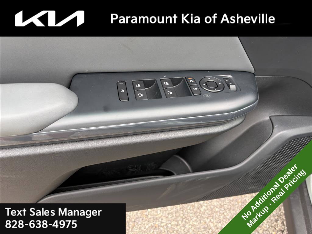 New 2026 Kia K4 EX FWD image 25